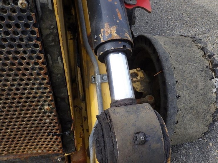 2014-caterpillar-430f-it-image-26