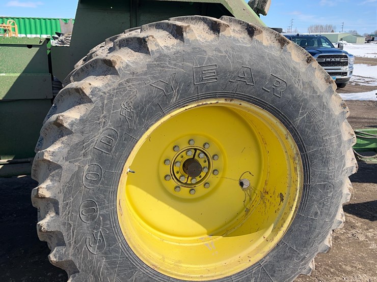 john-deere-8760-image-28