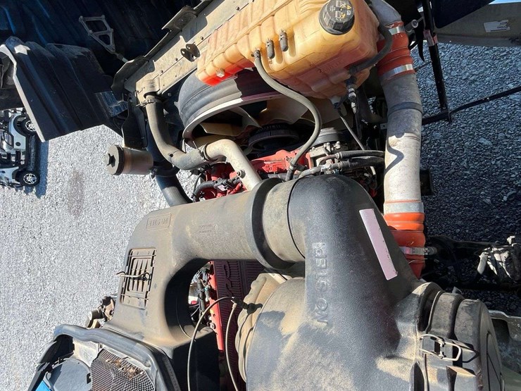 2018-international-hx620-image-52