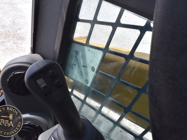 2020-caterpillar-289d3-image-88