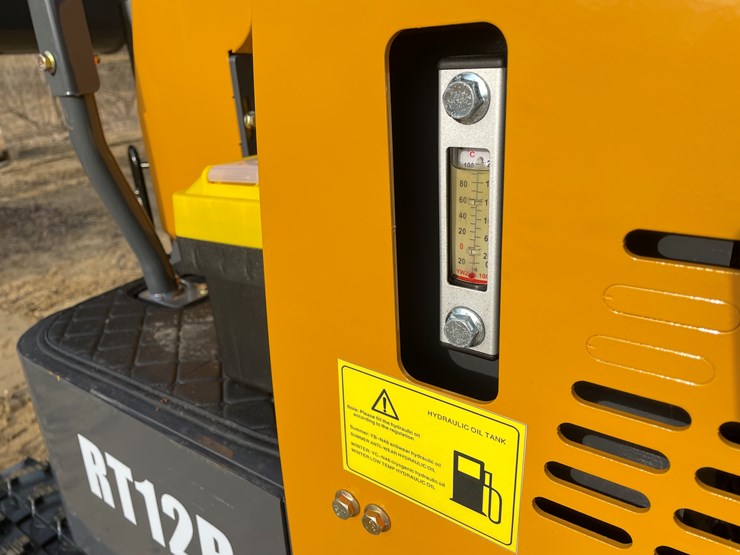 #1039-•-new-ats-rt12r-mini-excavator-image-17