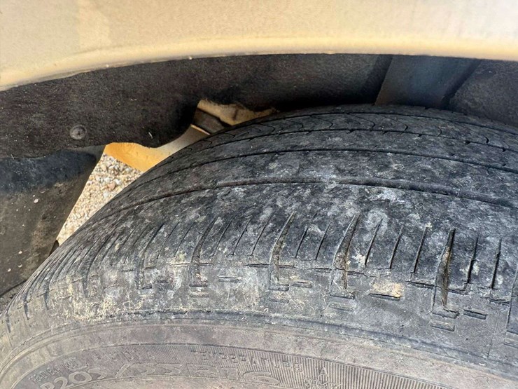 2015-honda-civic-4-door-sedan-(249,847-miles)-image-21