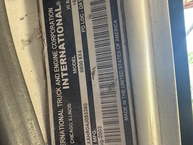 2003-case-ih-8600-image-12