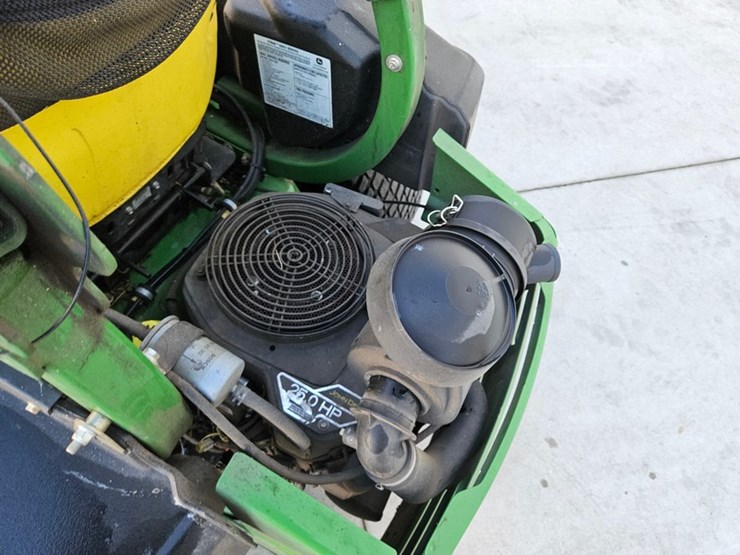 2014-john-deere-z925m-image-14