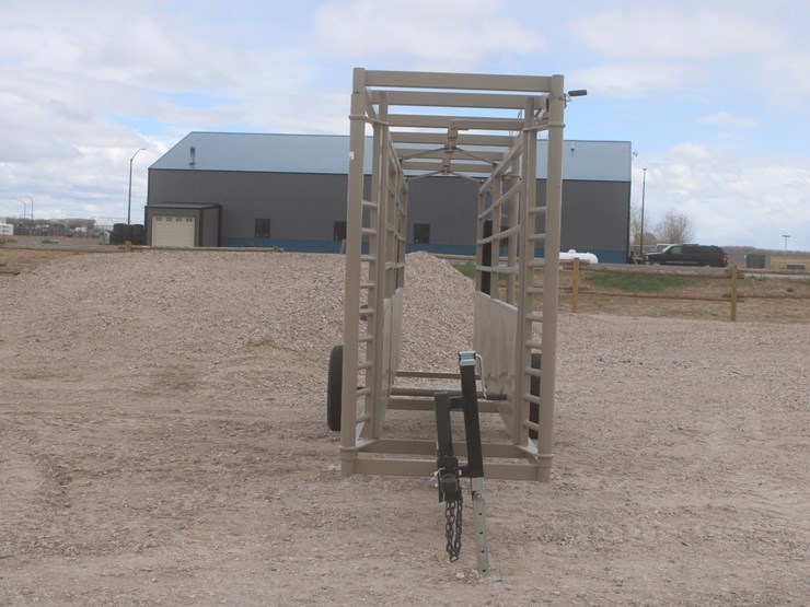 #1082-•-new-circle-t-adjustable-alley-image-3