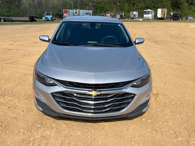 2019-chevrolet-malibu-lt-4-door-sedan-(150,431-miles)-image-5