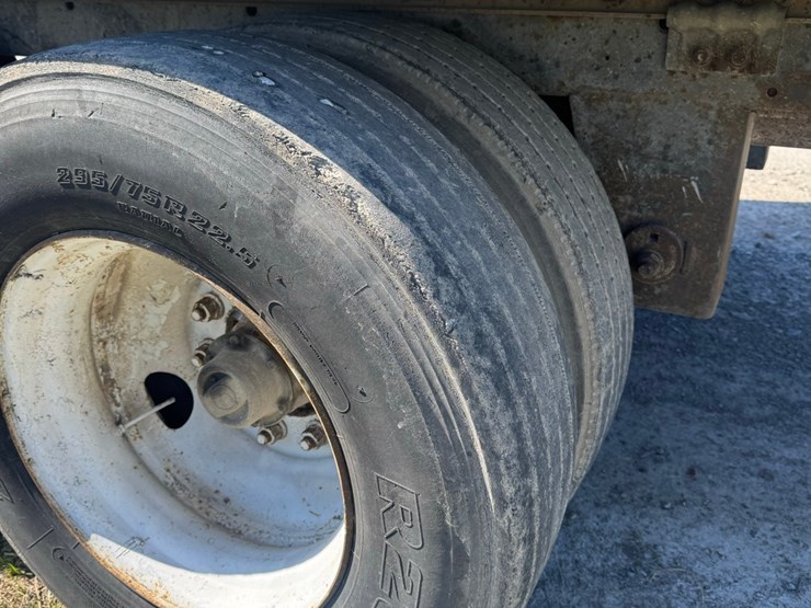 great-dane-53ft-image-12