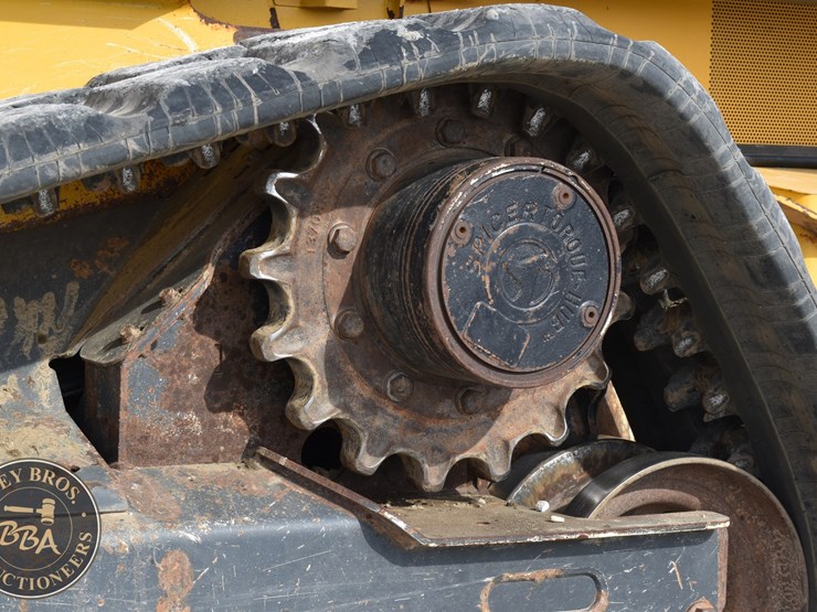 2023-deere-333g-image-24