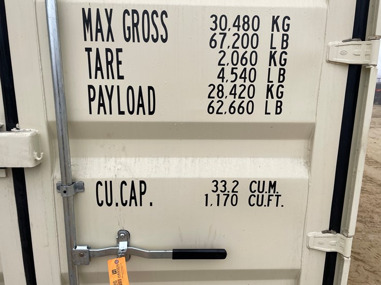 #115-•-20'-shipping-container-image-17