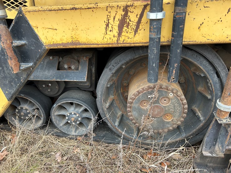 caterpillar-ap-1055b-image-45