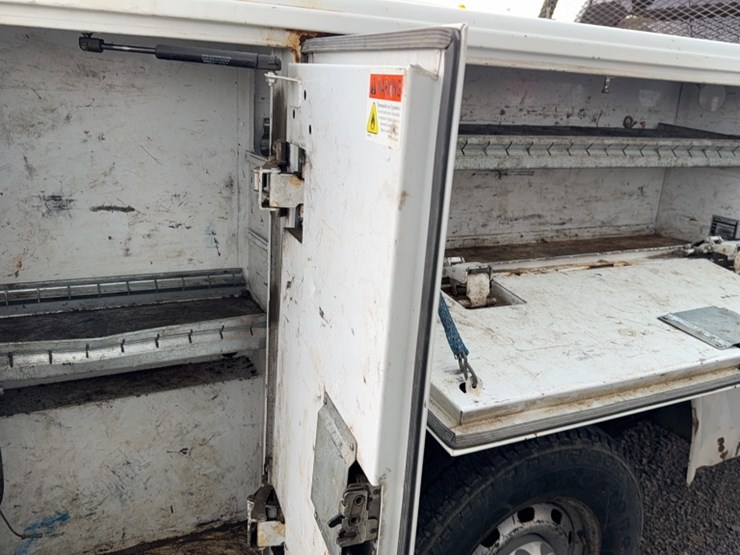 2012-dodge-2500-image-8