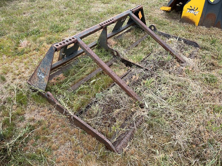 #4020-•-bobcat-skid-steer-land-leveler-image-1