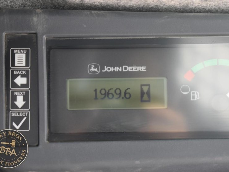 2020-deere-333g-image-47