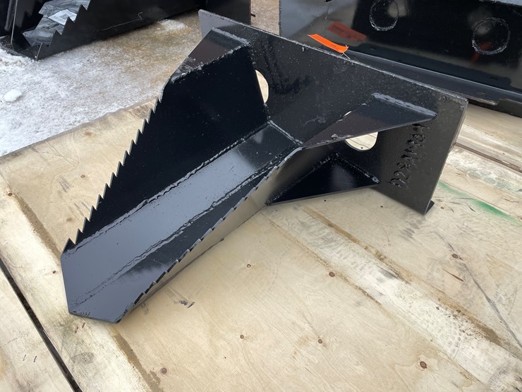 #2010-•-mini-skid-steer-tree-spade-attachment-image-1