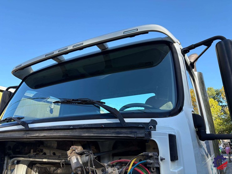 2008-volvo-vt-t/a-truck-tractor-image-35