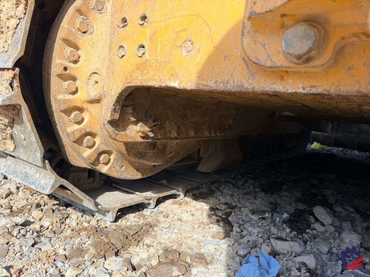 2018-deere-700k-xlt-image-19