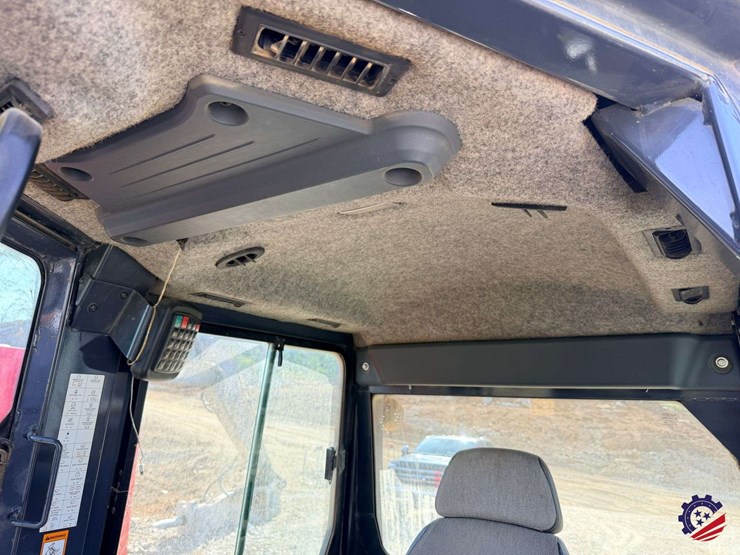 2018-deere-700k-xlt-image-37