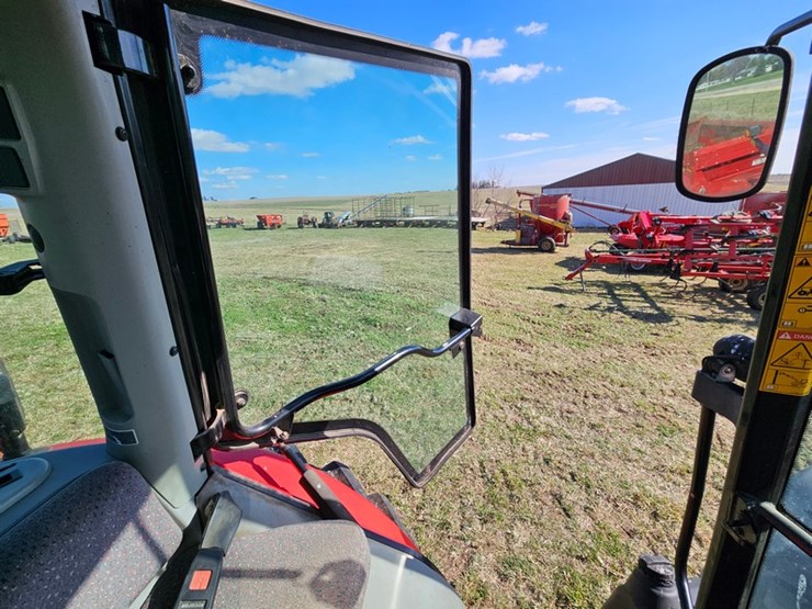 massey-ferguson-6480-image-24