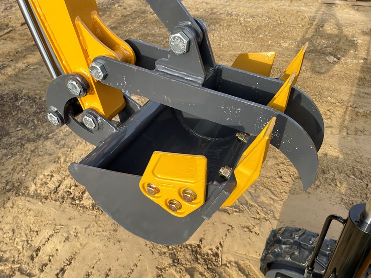 #1039-•-new-ats-rt12r-mini-excavator-image-27