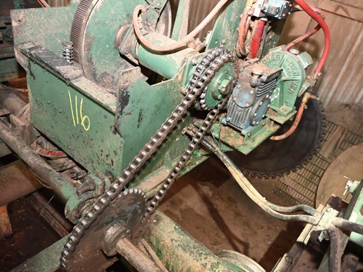 #116-•-cleereman-38-3hb-carriage-and-track-image-17