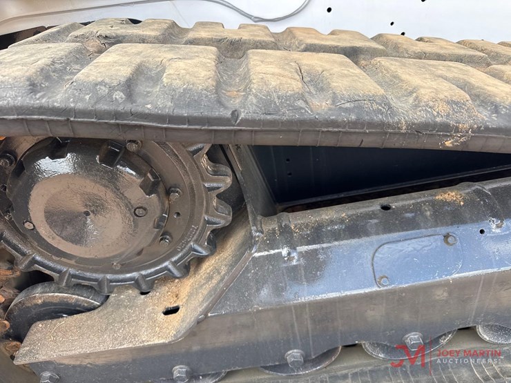 2018-bobcat-t770-image-14