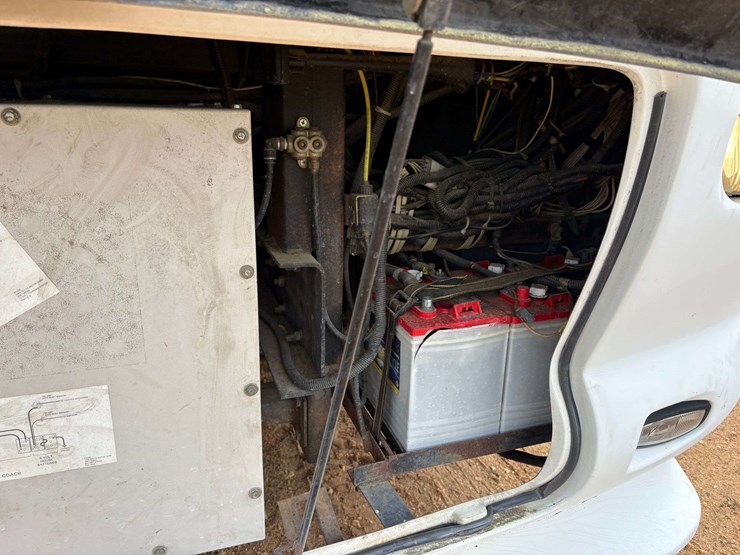 2007-freightliner-alfa-diesel-pusher-motorhome-(37,286-miles)-image-13