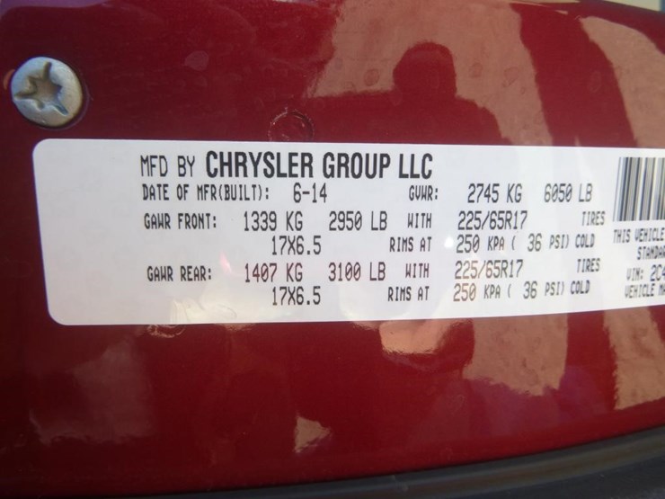 2014-dodge-grand-caravan-image-17