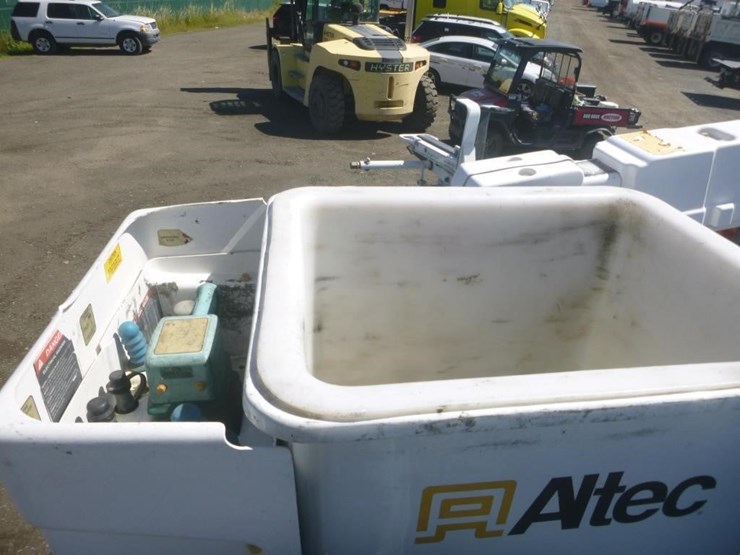 2013-ford-f550-image-14