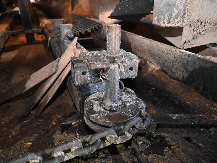 #187-•-barn-sweep-image-8