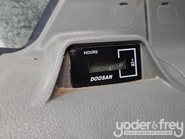 2022-doosan-dx225-lc-image-45