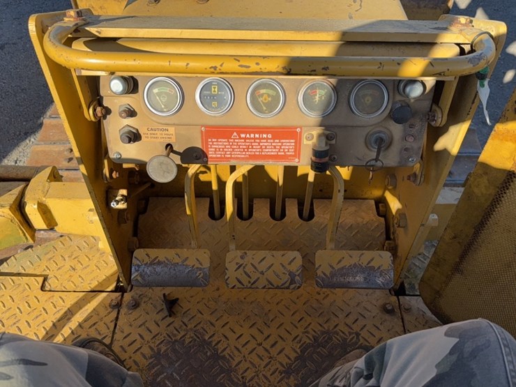 caterpillar-d3b-image-15