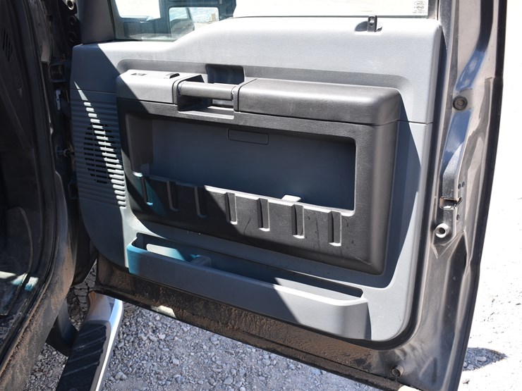 2013-ford-f250-xlt-image-49