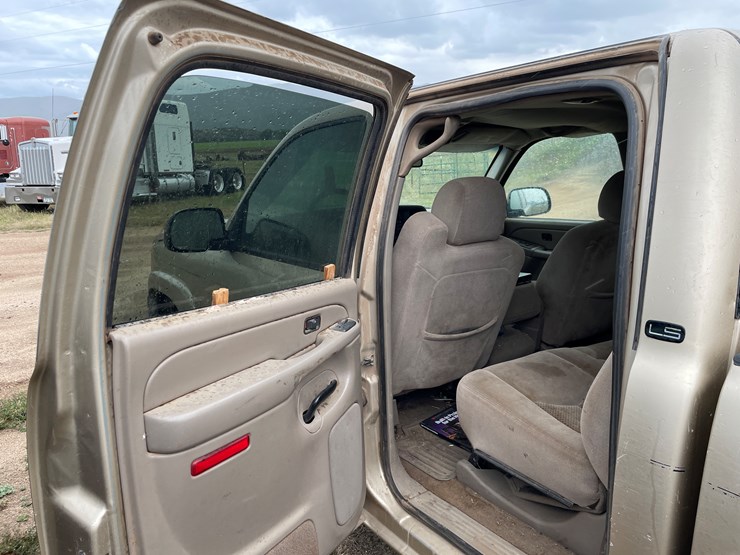 #4006-•-2005-chevy-crew-cab-truck-(az-title)-image-45