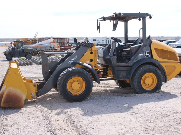 deere-204k-image-2