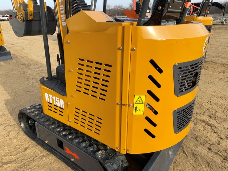 #1038-•-new-ats-rt15r-mini-excavator-image-17