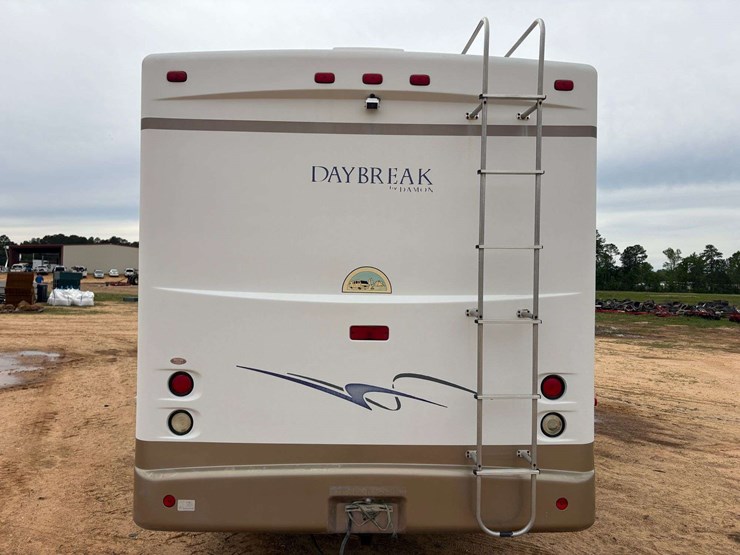 2004-ford-"daybreak"-motorhome-image-6