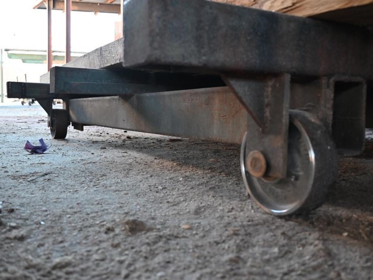 #179-•-lumber-carts-image-14
