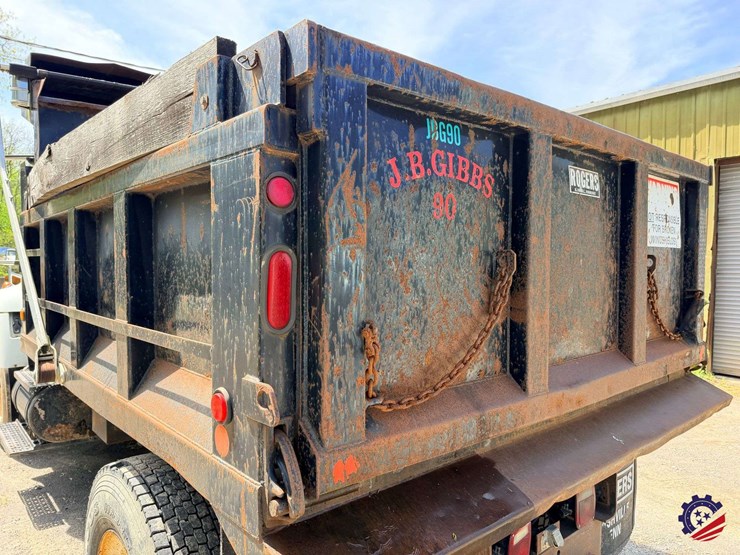 2007-international-7400-image-47