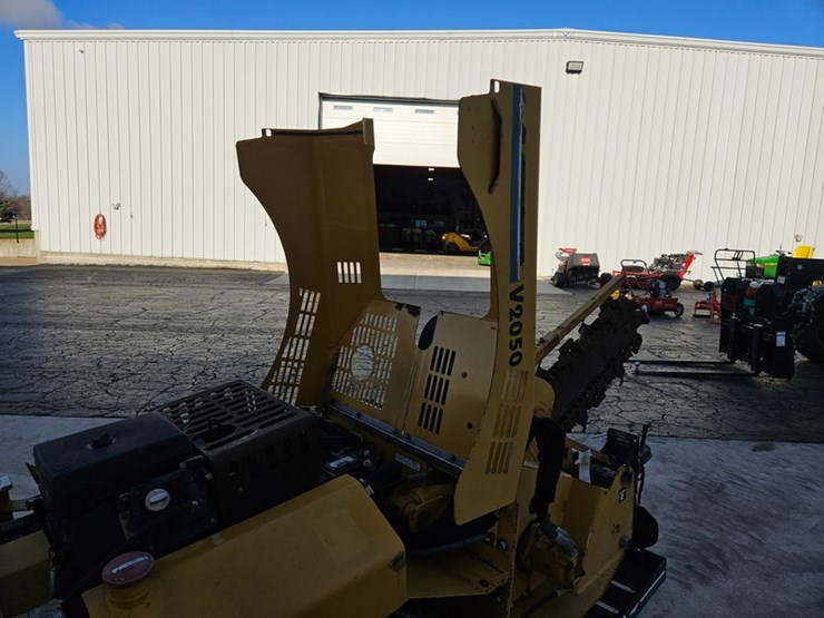 2007-vermeer-v2050-image-23