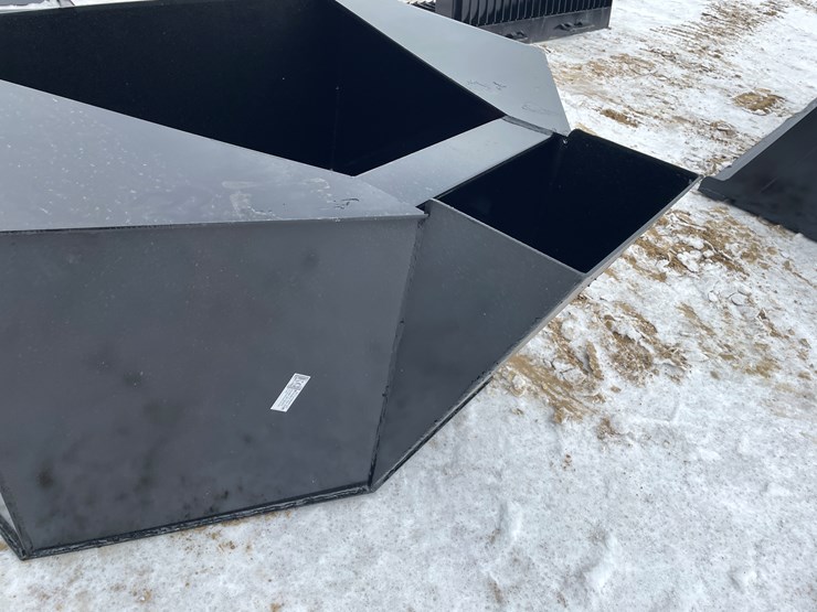 #2021-•-skid-steer-mount-concrete-bucket-image-8