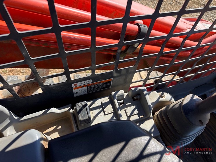 2017-kubota-svl75-2-image-20