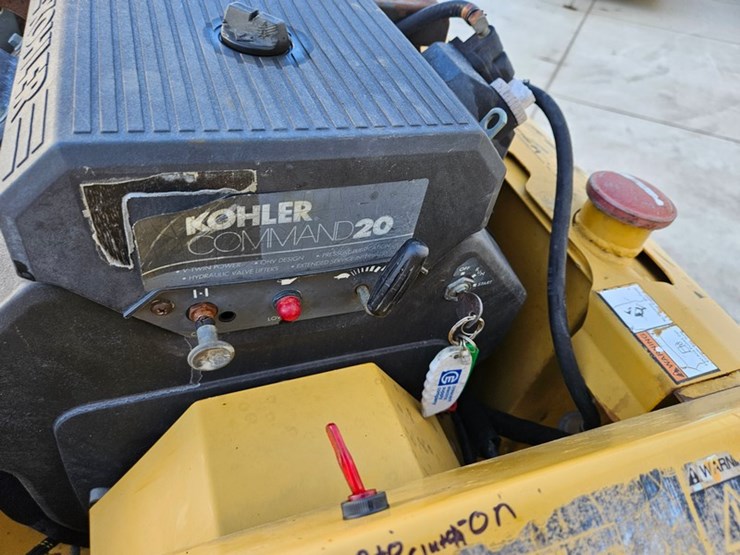 2007-vermeer-v2050-image-19