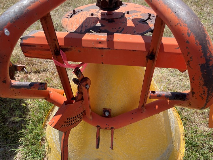 #4039-•-plastiget-spreader-image-11