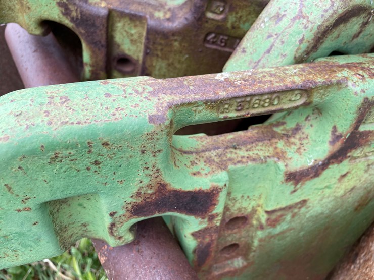 #4090-•-3-point-v-trencher-image-7