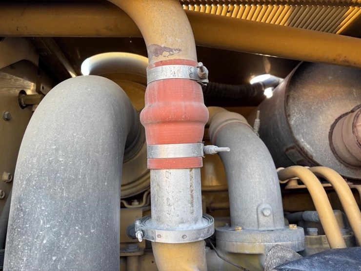 caterpillar-143h-image-85