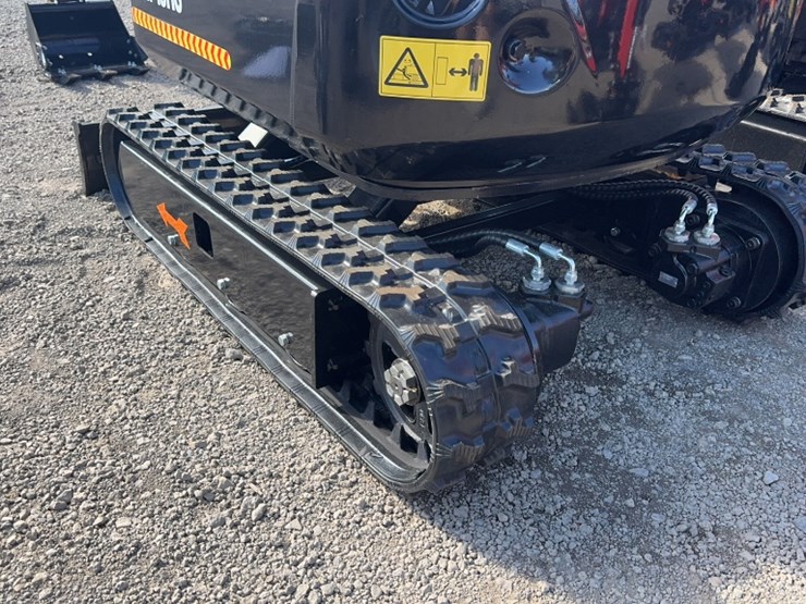 #1096-•-2025-tpm-18hs-mini-excavator-image-15