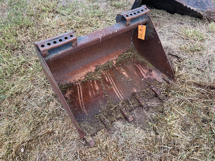 #4023-•-mini-bobcat-bucket-image-1