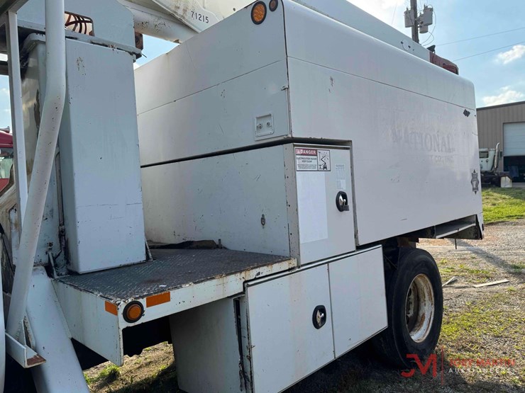 2006-ford-f750-xl-image-9