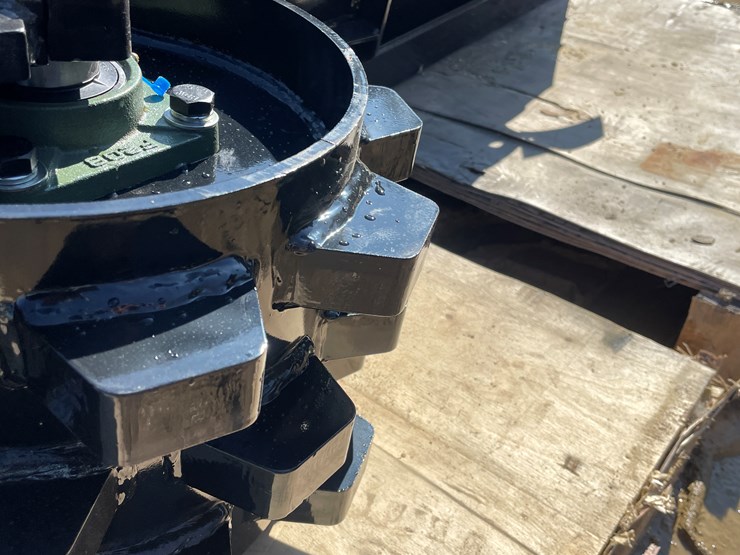 caterpillar-307-image-6