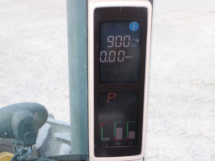 2012-john-deere-8270r-image-43